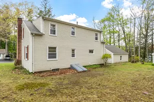 12 Becky Ave, Gardner, MA 01440 - Photo 3