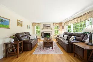 77 Oxbow Dr, Wrentham, MA 02093 - Photo 15