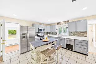 84 Fowler Rd, Lowell, MA 01854 - Photo 9