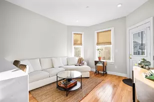 35 Somerset, Winthrop, MA 02152 - Photo 5