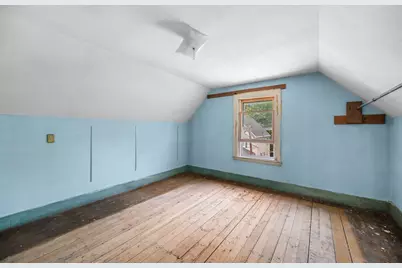 17 Heywood Ave, Melrose, MA 02176 - Photo 27