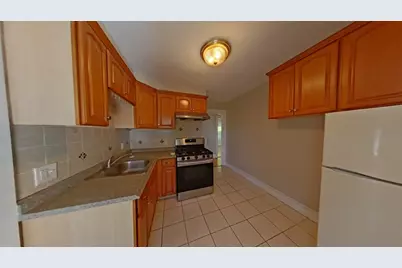 86 Greene St #2, Quincy, MA 02170 - Photo 3