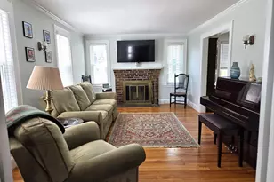 25 Waldeck Rd, Milton, MA 02186 - Photo 3