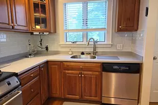 25 Waldeck Rd, Milton, MA 02186 - Photo 9