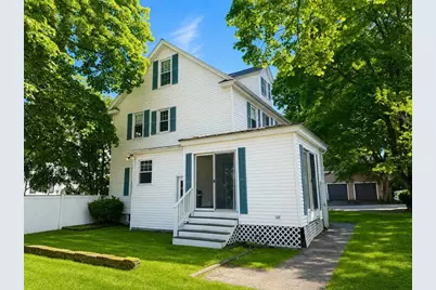 36 Plummer Ave, Lowell, MA 01852 - Photo 3