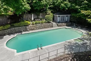 17 Edge Hill Rd, Newton, MA 02467 - Photo 27