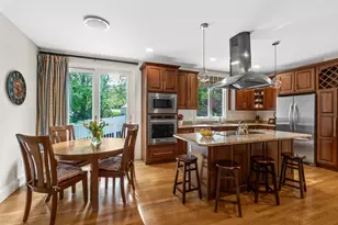 10 Heritage Ln, Cohasset, MA 02025 - Photo 3