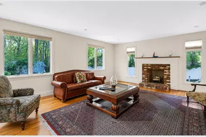 10 Heritage Ln, Cohasset, MA 02025 - Photo 7