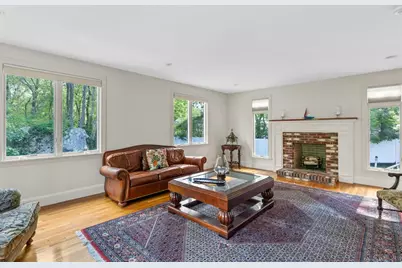 10 Heritage Ln, Cohasset, MA 02025 - Photo 15