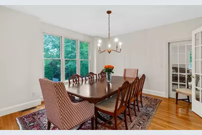10 Heritage Ln, Cohasset, MA 02025 - Photo 5