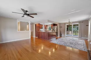 24 Hickory St, Agawam, MA 01030 - Photo 17
