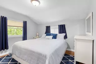 186 Pleasant St, Millis, MA 02054 - Photo 17
