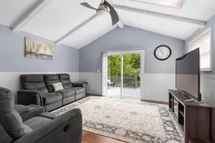 186 Pleasant St, Millis, MA 02054 - Photo 15