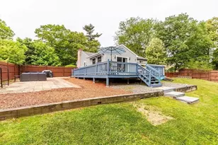 186 Pleasant St, Millis, MA 02054 - Photo 5