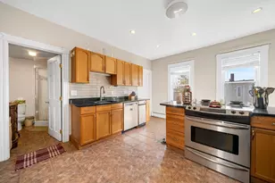 154 Fellsway W, Medford, MA 02155 - Photo 3