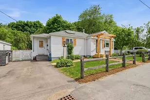 10 S Webster St, Haverhill, MA 01835 - Photo 3