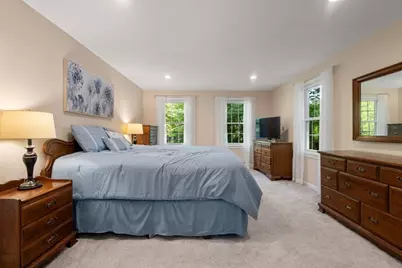 2 Downingwood Dr, Franklin, MA 02038 - Photo 23