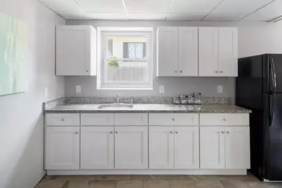 83 Merrimac St, Woburn, MA 01801 - Photo 17