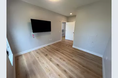 191 Washington St #525, Boston, MA 02135 - Photo 31