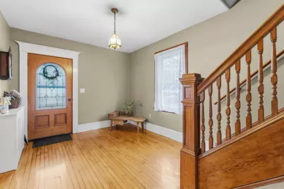 32 Milton St, New Bedford, MA 02740 - Photo 5