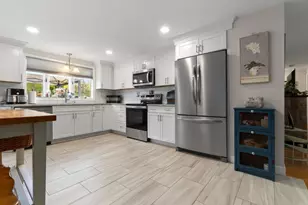 9 Cole Ave, Gloucester, MA 01930 - Photo 9