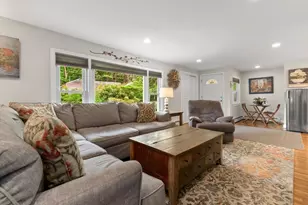 9 Cole Ave, Gloucester, MA 01930 - Photo 5