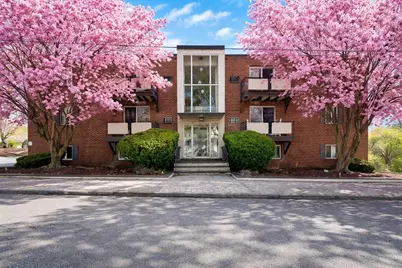 48 N Emerson St #1, Wakefield, MA 01880 - Photo 1