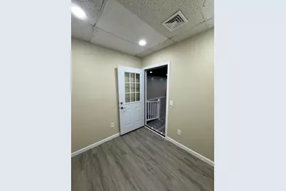 1036 Chicopee St, Chicopee, MA 01013 - Photo 7