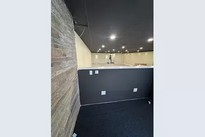 1036 Chicopee St, Chicopee, MA 01013 - Photo 15