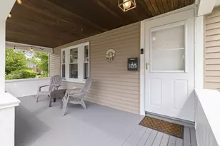 12 Lakeview Ave, Reading, MA 01867 - Photo 3