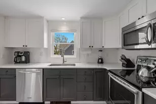 3 Franklin St, Provincetown, MA 02657 - Photo 7