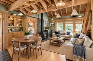299 Daggett Ave, Tisbury, MA 02568 - Photo 3