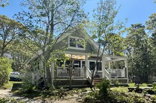 299 Daggett Ave, Tisbury, MA 02568 - Photo 19