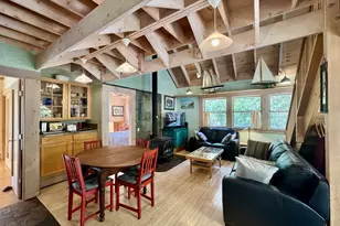 299 Daggett Ave, Tisbury, MA 02568 - Photo 3
