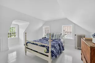 16 Prospect St, Dartmouth, MA 02748 - Photo 21