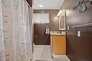 171 H St, Boston, MA 02127 - Photo 7