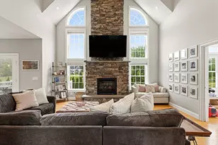 14 Amber Dr, Wrentham, MA 02093 - Photo 5