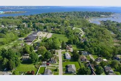 32 Mohill Ave, Swansea, MA 02777 - Photo 7