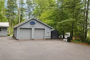 77 Center St, Carver, MA 02330 - Photo 5