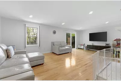 27 Fairway Circle #27, Natick, MA 01760 - Photo 5