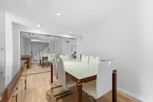 27 Fairway Cir, Natick, MA 01760 - Photo 5