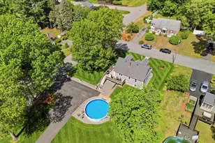 24 Pleasant St, Chelmsford, MA 01824 - Photo 3