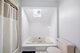 401 Fairway Village, Northampton, MA 01053 - Photo 19