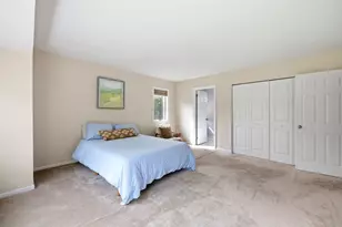 401 Fairway Village, Northampton, MA 01053 - Photo 15