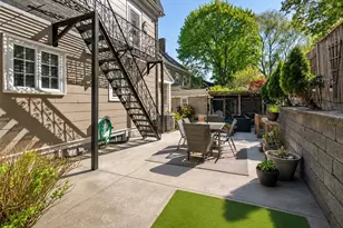 28 Oliver St, Watertown, MA 02472 - Photo 23