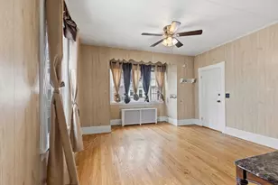 27 Cook St, Fall River, MA 02724 - Photo 5