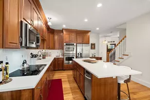 287 Langley Rd, Newton, MA 02459 - Photo 9