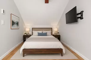 37 Marion St, Boston, MA 02128 - Photo 7