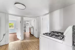 170 Wareham Rd, Marion, MA 02738 - Photo 11