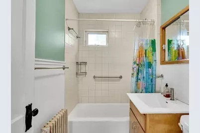 92 Chilton, Cambridge, MA 02138 - Photo 17